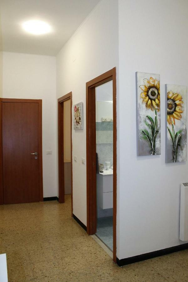 Down Town Cesar Apartment La Spezia Luaran gambar