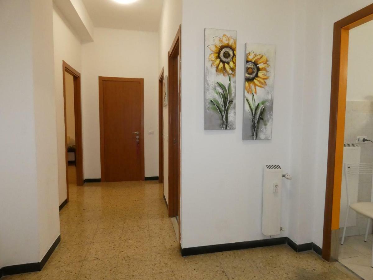 Down Town Cesar Apartment La Spezia Luaran gambar