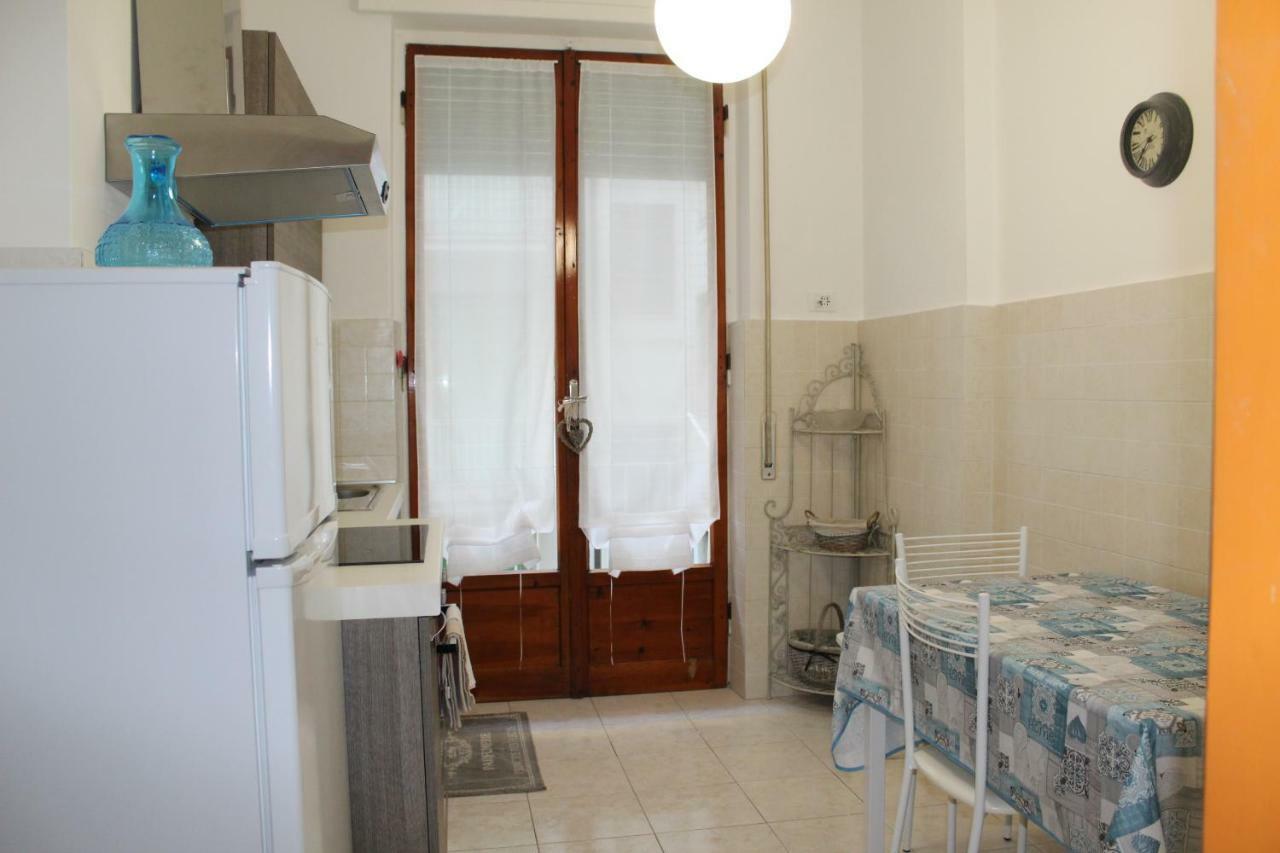 Down Town Cesar Apartment La Spezia Luaran gambar